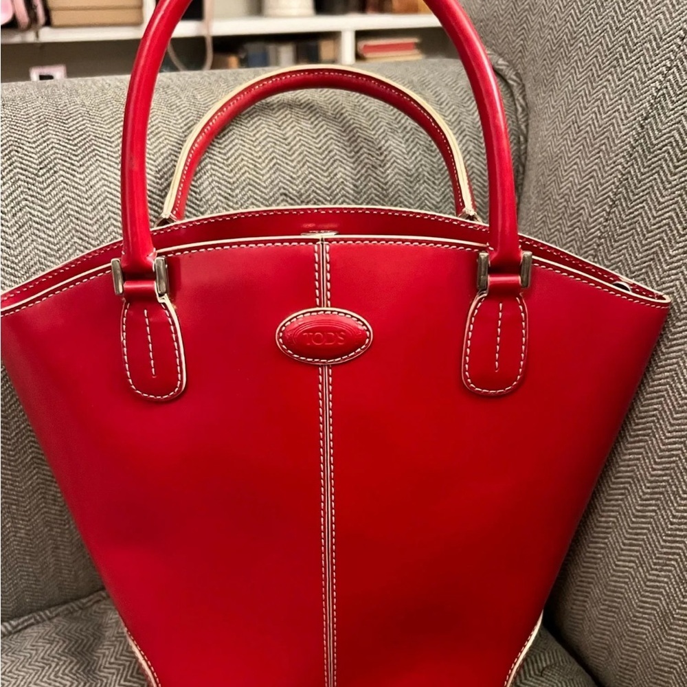 Tod's Micro Vaso Vibrant Red Leather Tote